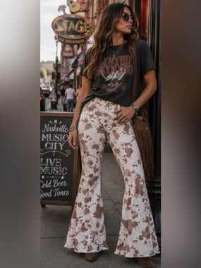Peach Love California Extreme Flare Cow Stretch Jeans Pant Western Rodeo Y2K